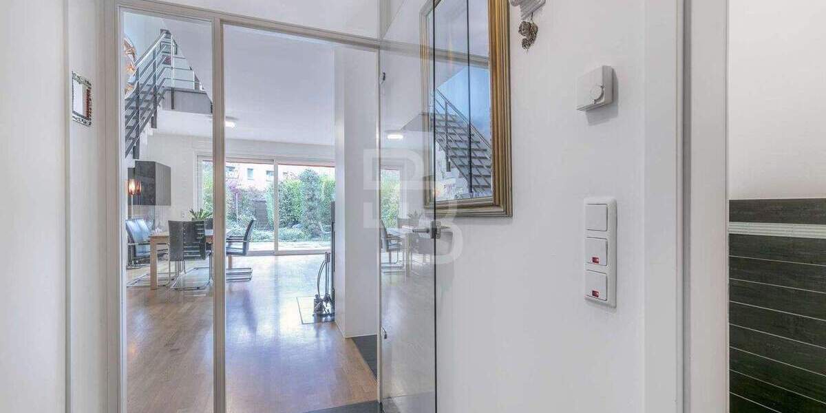 Reihenendhaus Köln Lindenthal - 6 Zimmer, 221 m&sup2;, 1.990.000&euro; | Angebot:25687093