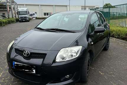 Toyota Auris 186.000 km 3.400 € Euskirchen 53879