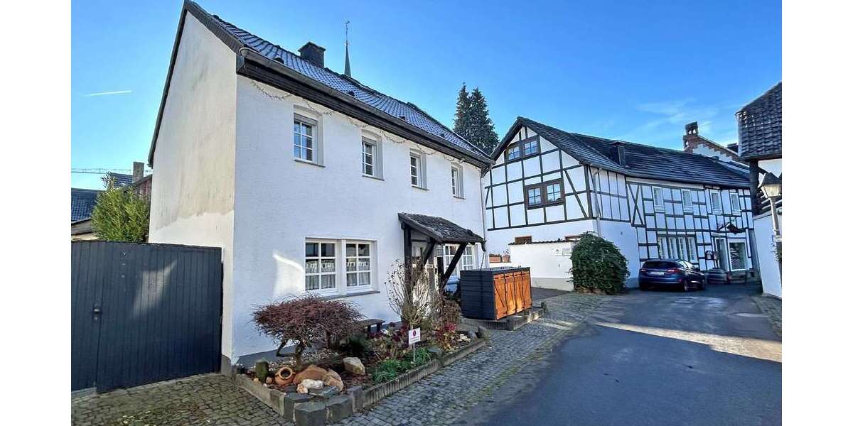 Etagenwohnung Hennef-Blankenberg Blankenberg - 4 Zimmer, 100 m&sup2;, 295.000&euro; | Angebot:23733099