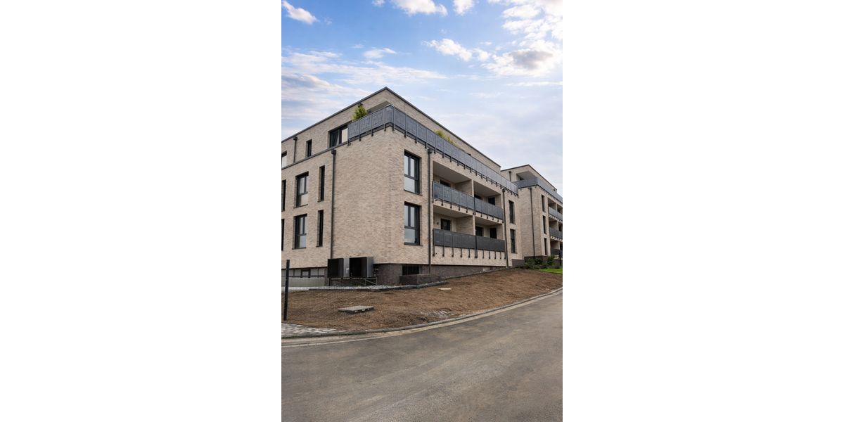 Etagenwohnung Lohmar - 3 Zimmer, 81 m&sup2;, 1.296&euro; | Angebot:27176132