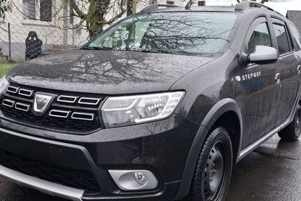 Dacia Logan 72.300 km 8.200 &euro; Brühl 50321