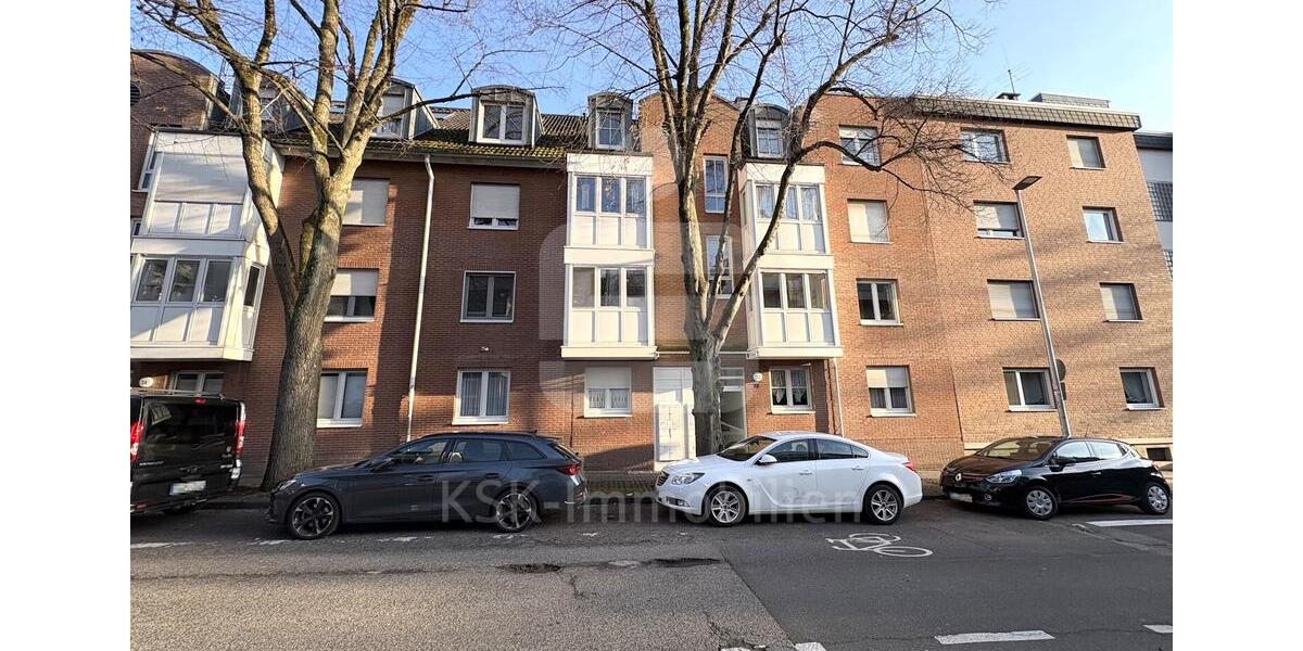 Etagenwohnung Bergisch Gladbach - 2 Zimmer, 61 m&sup2;, 810&euro; | Angebot:24721410
