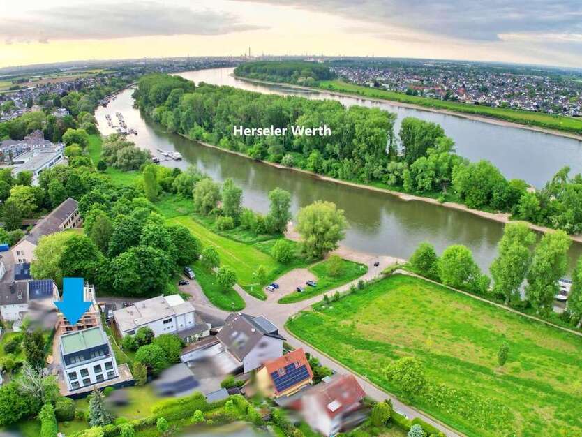 Haus zum Mieten in Hersel 3.000 € 152 m²