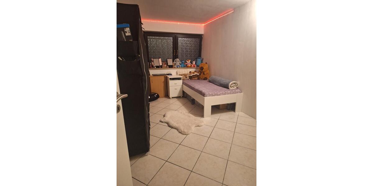 Einfamilienhaus Troisdorf Altenrath - 7 Zimmer, 203 m&sup2;, 9.750&euro; | Angebot:25811174