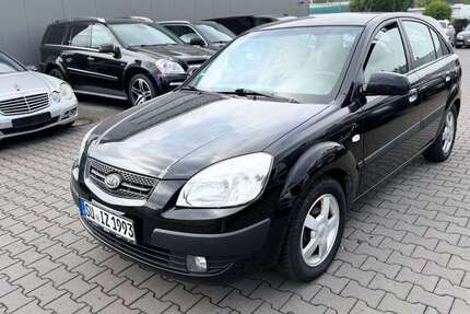 Kia Rio 245.000 km 1.999 &euro; Troisdorf 53842