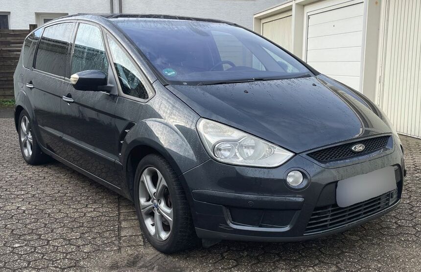 Ford S-Max 180.000 km 4.500 € Köln 51143