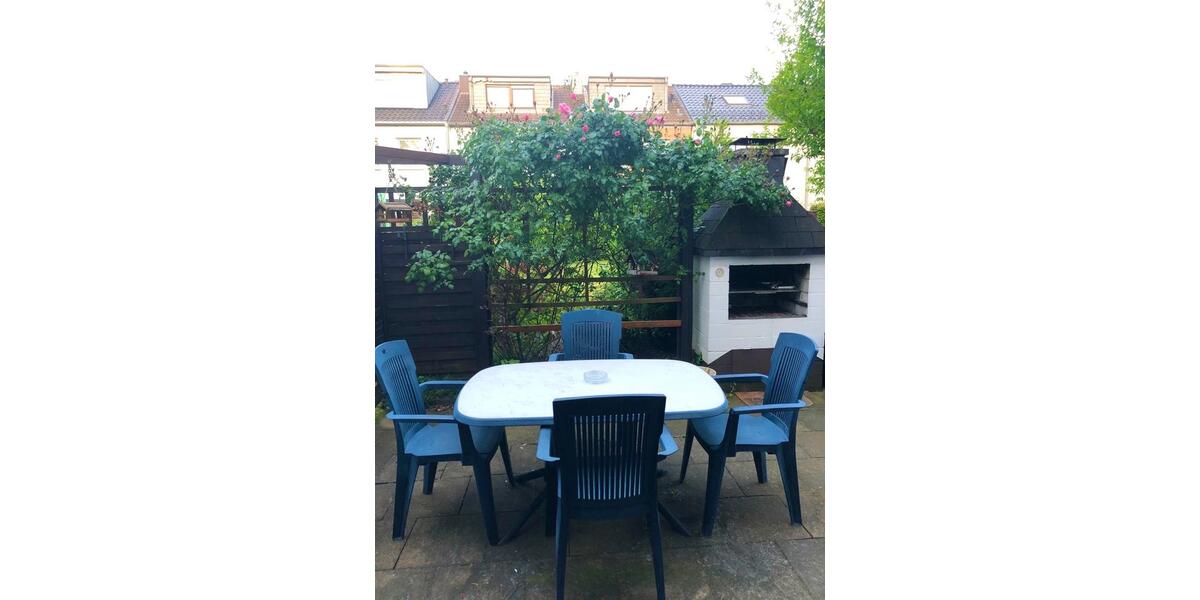 Erdgeschoßwohnung Bergisch Gladbach Gronau - 3 Zimmer, 90 m&sup2;, 1.100&euro; | Angebot:24783756