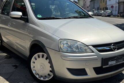 Opel Corsa 25.700 km 3.900 &euro; Siegburg 53721