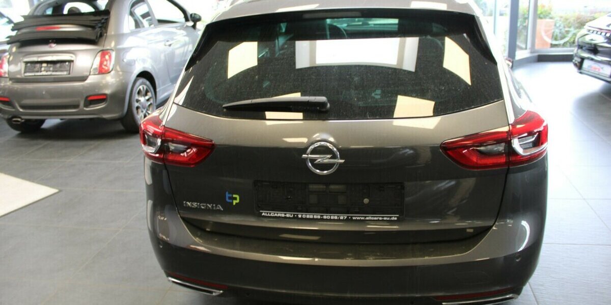 Opel Insignia Sports Tourer 2.0 Diesel Aut. Business 102.304 km 17.980 &euro; Euskirchen 53881