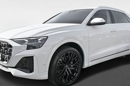 Audi Q8 22.072 km 80.980 € Köln 50739
