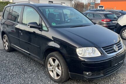 VW Touran 171.850 km 990 &euro; Wesseling - Köln 50389