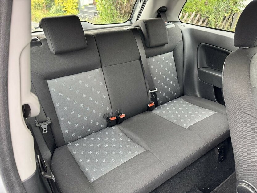 Fiesta Viva X Klima ZV el.FH 1.Hand 78.500 km !!