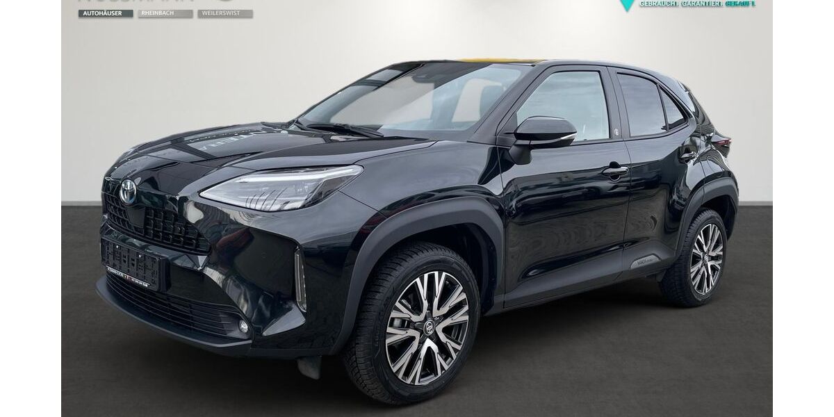 Toyota Yaris Cross 8.000 km 21.990 &euro; Rheinbach 53359