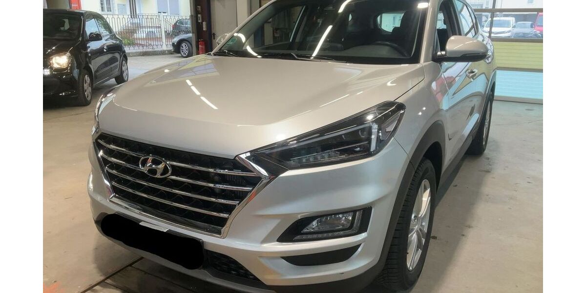 Hyundai TUCSON 106.330 km 18.290 &euro; Eitorf 53783
