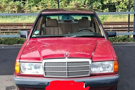 Mercedes-Benz 190 245.533 km 3.000 € Köln 51061
