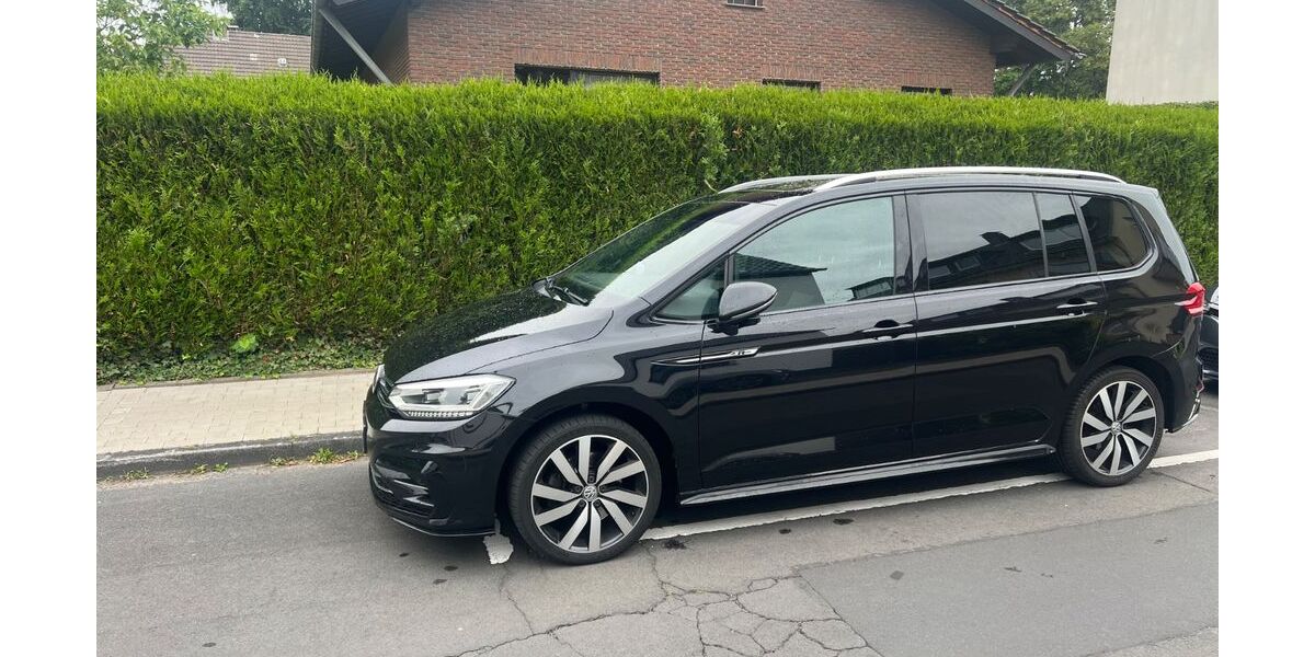 VW Touran 175.000 km 15.300 &euro; Alfter 53347