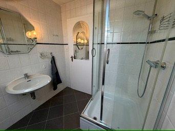 Reihenhaus Niederkassel - 5.5 Zimmer, 135 m&sup2;, 430.000&euro; | Angebot:27094947
