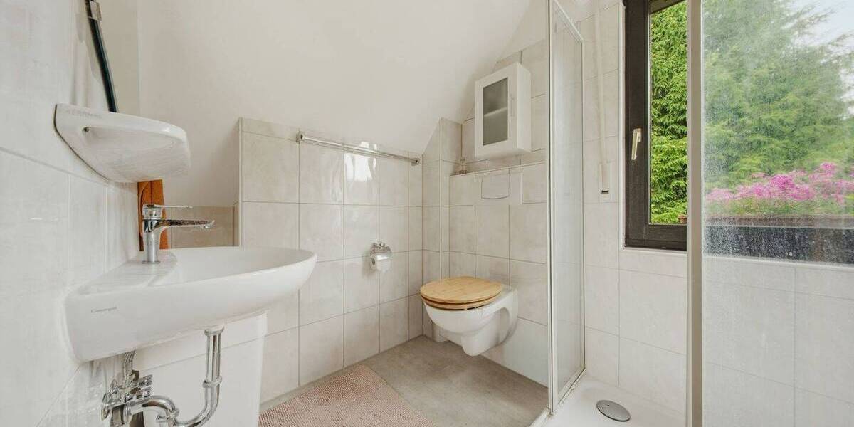 Einfamilienhaus Rösrath Hoffnungsthal - 6 Zimmer, 129 m&sup2;, 645.000&euro; | Angebot:26929808