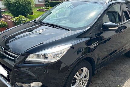 Ford Kuga 108.000 km 13.200 &euro; Bornheim 53332