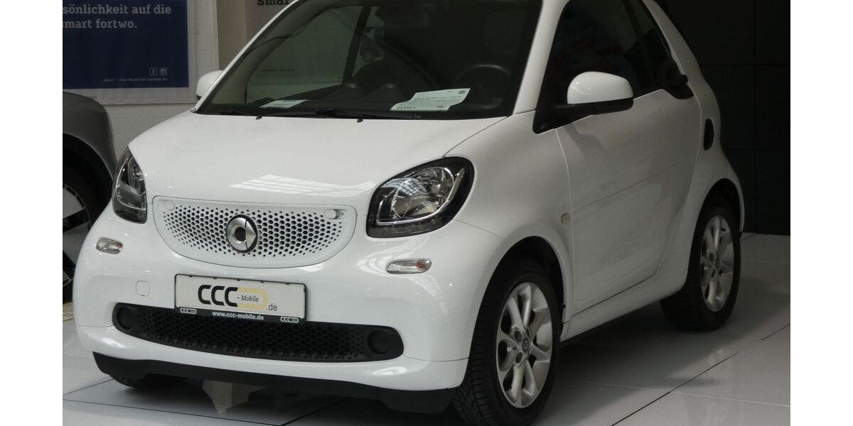 Smart ForTwo 44.700 km 14.490 &euro; Bonn (Nähe Verteilerkreisel) 53119