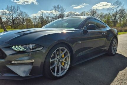 Ford Mustang 54.080 km 43.000 &euro; Bonn 53175