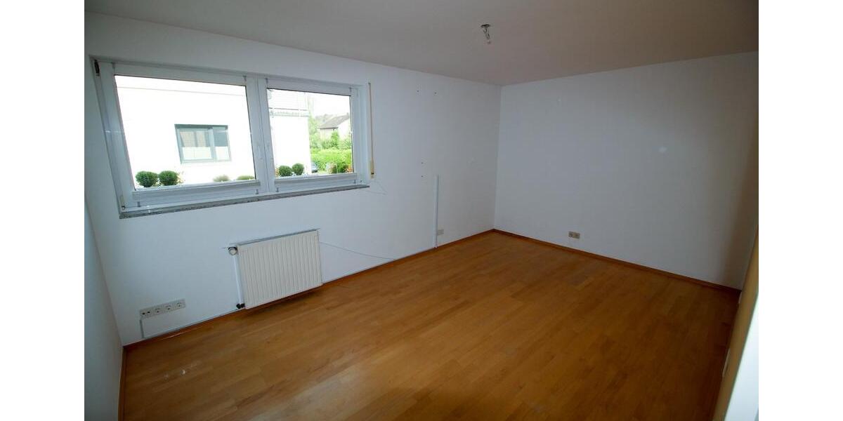 Etagenwohnung Siegburg - 3 Zimmer, 87 m&sup2;, 360.000&euro; | Angebot:24806695