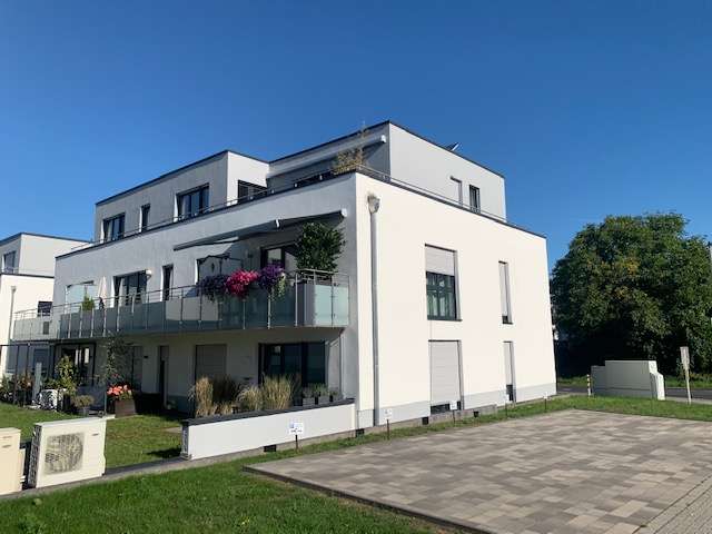 Wohnung zum Mieten in Hennef 1.610 € 140 m²