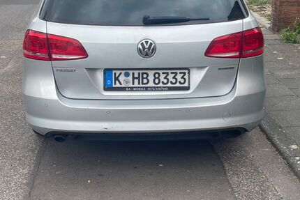 VW Passat 216.000 km 5.999 € Köln 51147