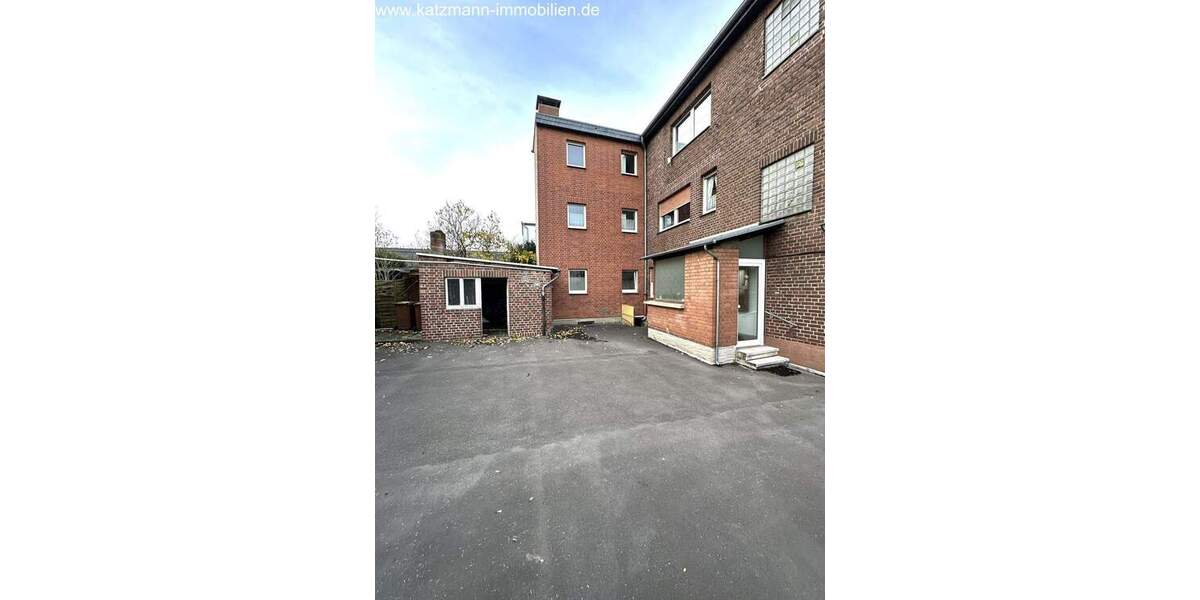 Mehrfamilienhaus, Wohnhaus Hürth Gleuel - 9 Zimmer, 218 m&sup2;, 550.000&euro; | Angebot:24056737