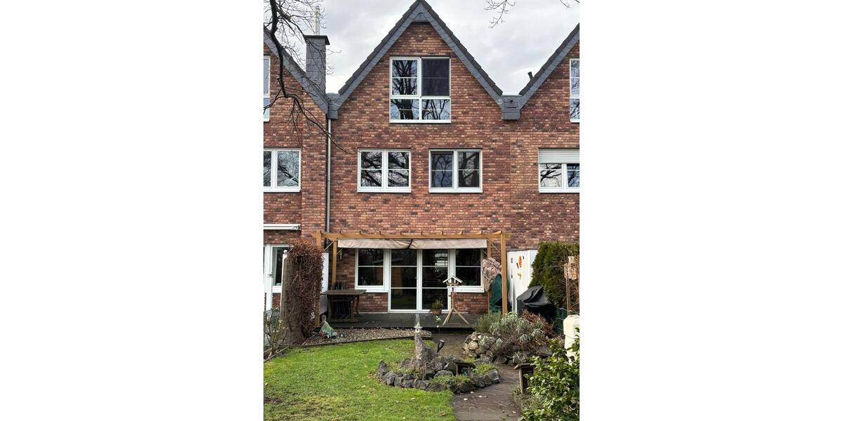 Reihenhaus Euskirchen - 5 Zimmer, 163 m&sup2;, 470.000&euro; | Angebot:24679489