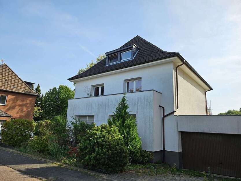 Haus zum Kaufen in Hürth 859.000 € 238 m²