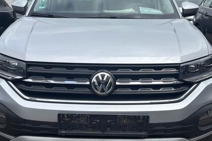 VW T-Cross 83.000 km 13.870 &euro; Bergisch Gladbach 51427