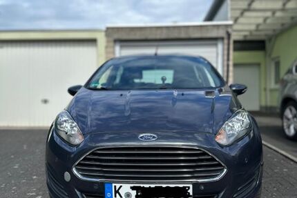 Ford Fiesta 73.000 km 4.500 &euro; Troisdorf 53840
