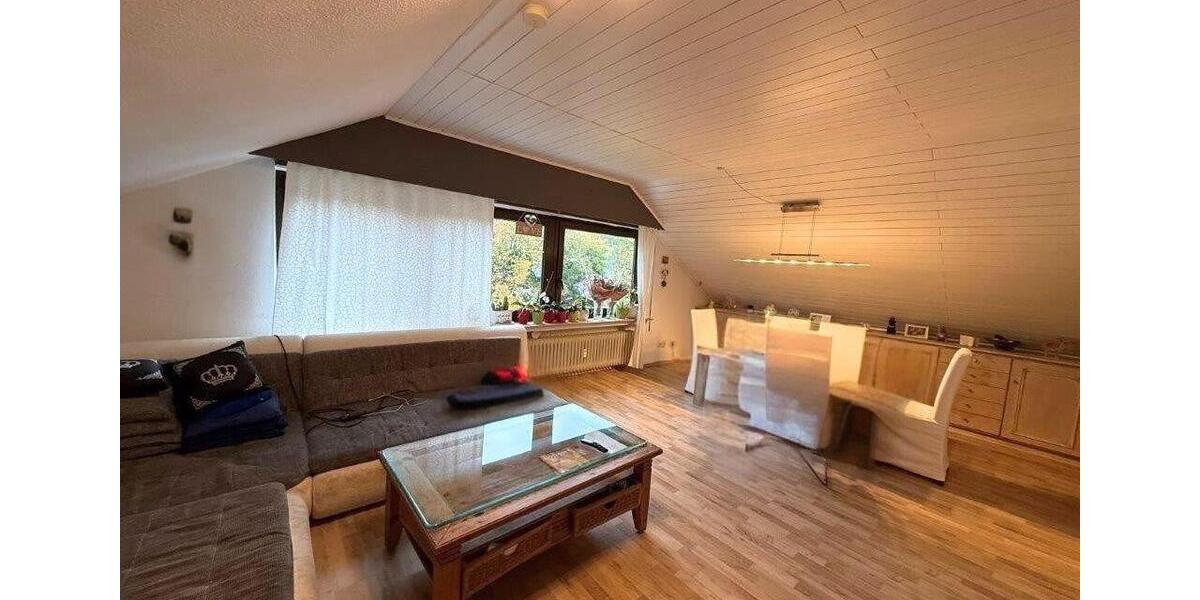 Dachgeschoßwohnung Sankt Augustin - 3 Zimmer, 73 m&sup2;, 199.000&euro; | Angebot:26877065