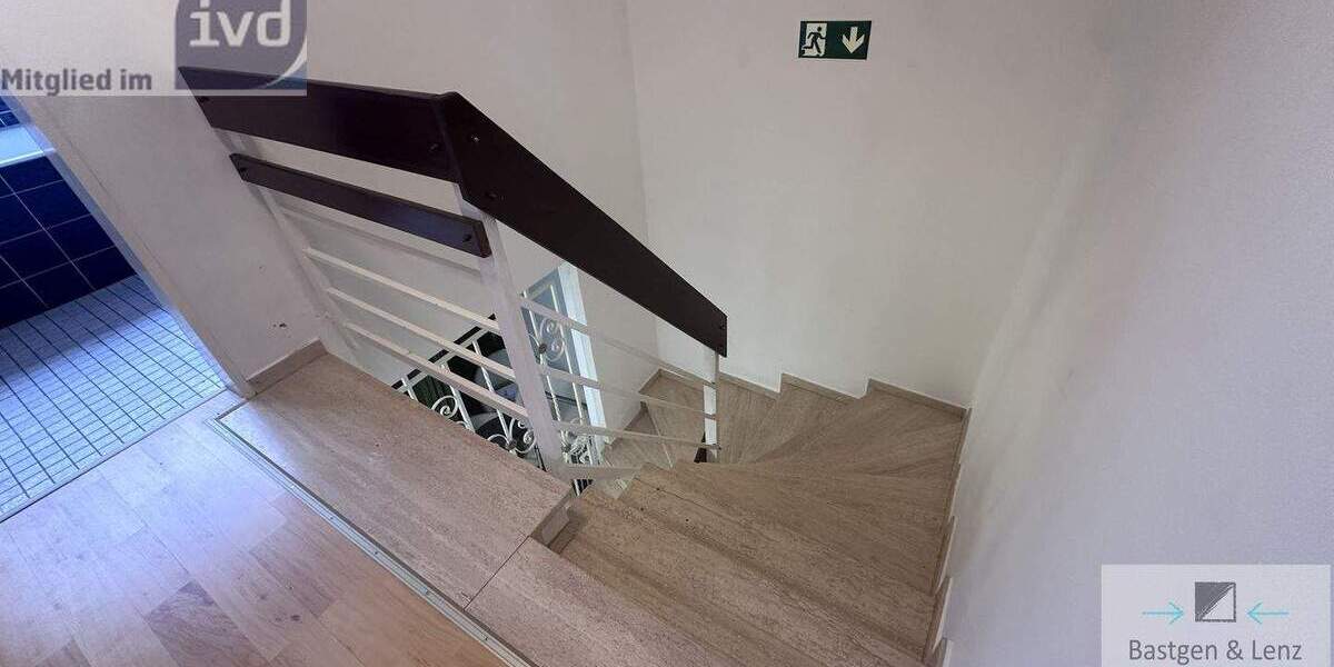 Reihenmittelhaus Königswinter Oberdollendorf - 6 Zimmer, 155 m&sup2;, 389.000&euro; | Angebot:24696788