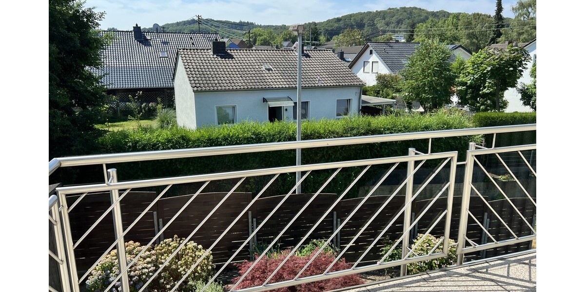 Wohnen im Grünen – Gepflegtes Einfamilienhaus mit Garage und großem Garten - Einfamilienhaus Königswinter / Thomasberg Thomasberg | Angebot:27160591