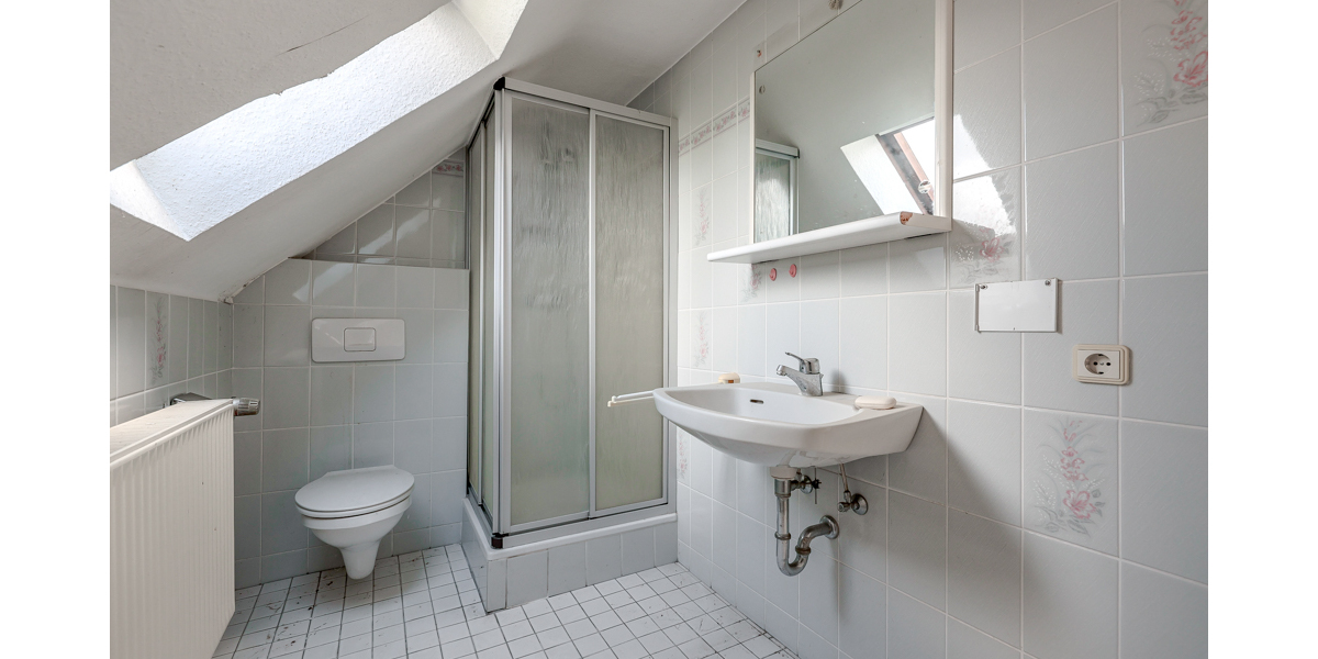 Raum für neue Ideen – 6-Zimmer-Doppelhaushälfte in Bonn-Holzlar - Doppelhaushälfte Bonn Holzlar | Angebot:27367580