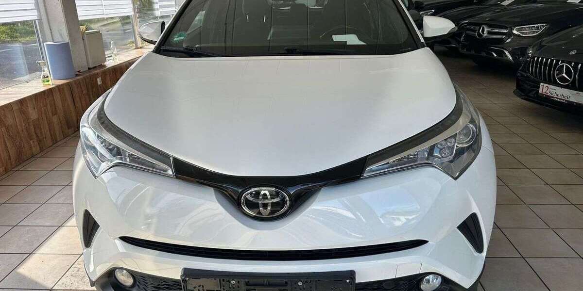 Toyota C-HR 81.000 km 14.500 &euro; Bonn 53119