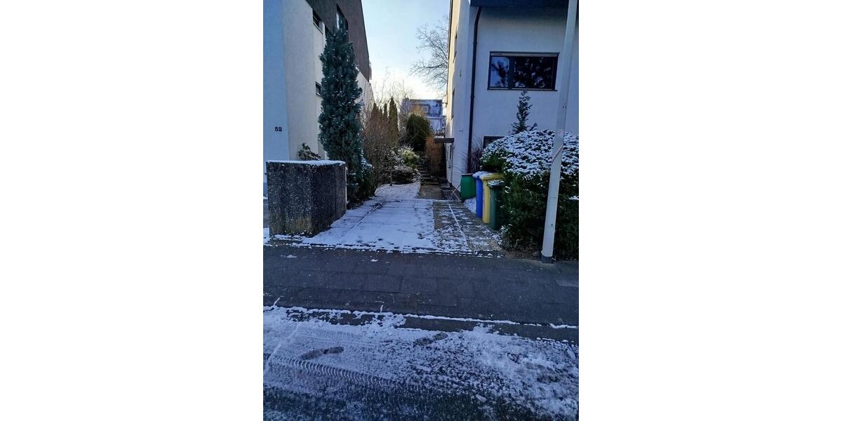 Garagen / Stellplätze Bonn Beuel-Mitte - 35&euro; | Angebot:24407253