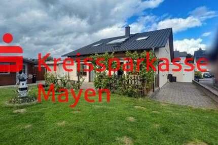 Haus Grafschaft - 5 Zimmer, 195 m&sup2;, 749.000&euro; | Angebot:26878633