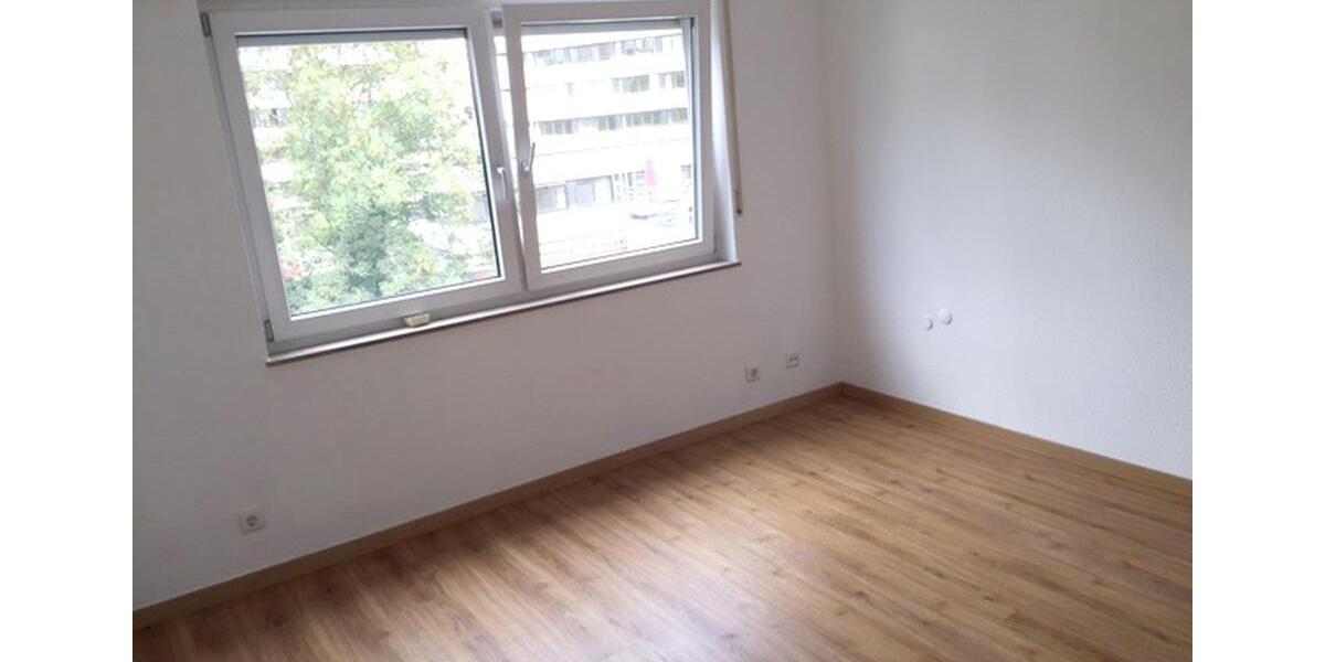 Etagenwohnung Siegburg - 3 Zimmer, 105 m&sup2;, 1.253&euro; | Angebot:26459014