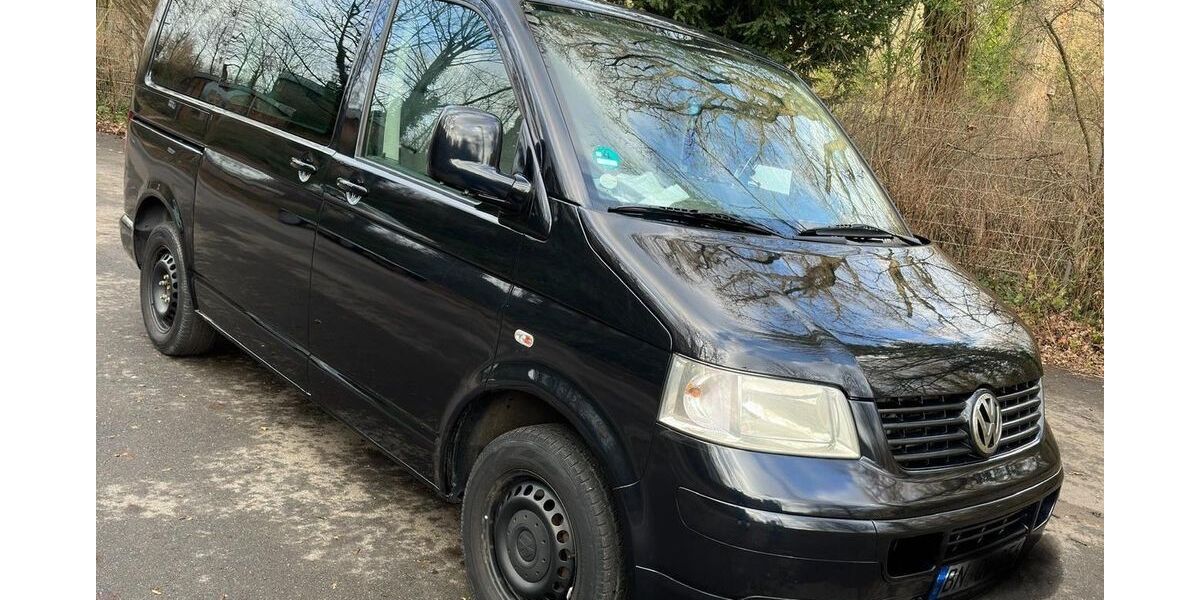 VW T5 Transporter 200.000 km 8.500 &euro; Bonn 53119