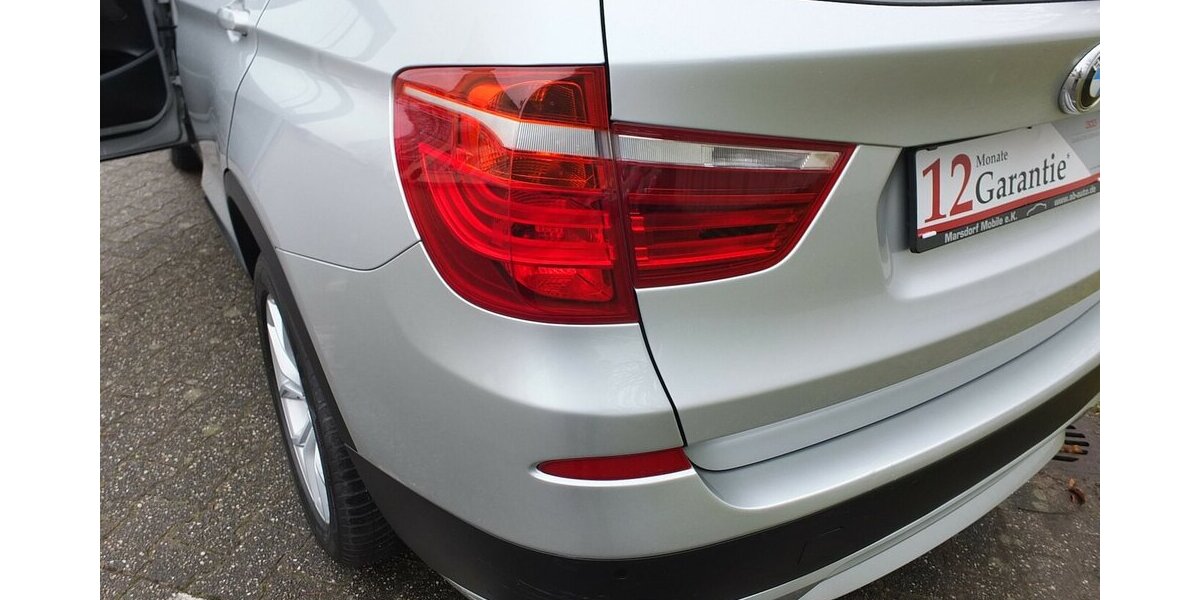 BMW X3 xDrive 20 d XENON NAVI TEILLEDER PDC STEPTRONIC 174.544 km 13.908 &euro; Köln 50858