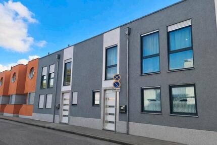 Haus Köln Mülheim - 3 Zimmer, 72 m&sup2;, 350.000&euro; | Angebot:24751745