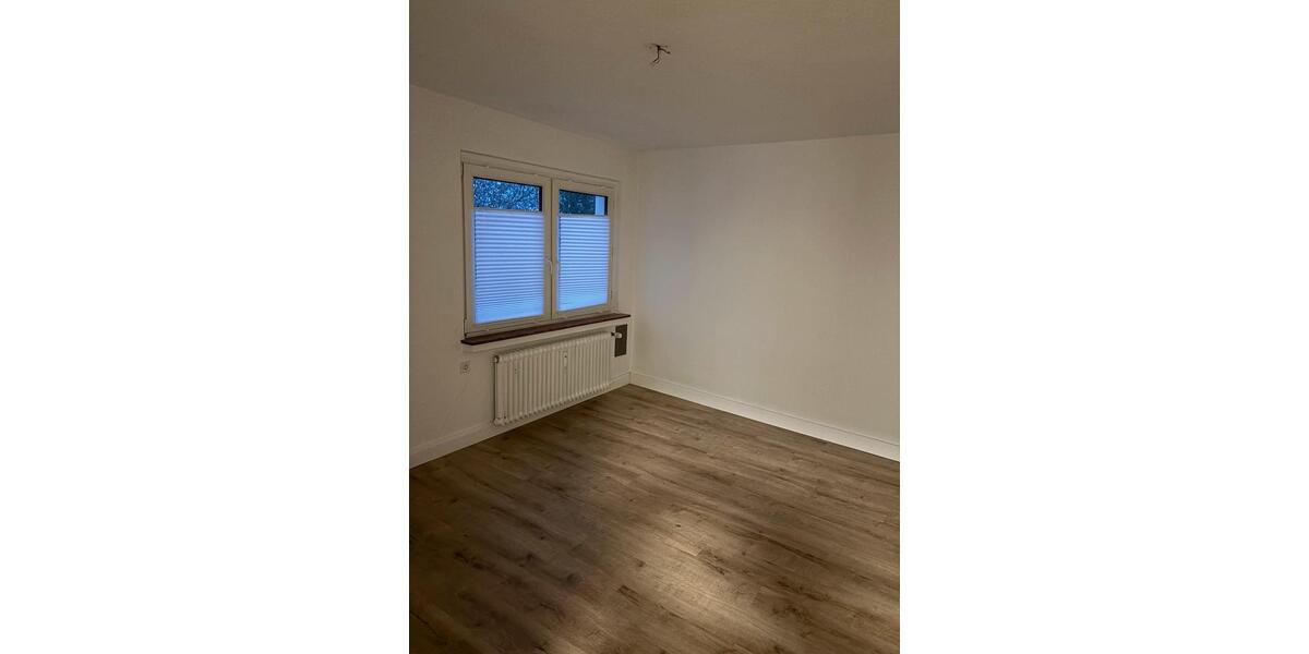Etagenwohnung Troisdorf Altenrath - 3 Zimmer, 73 m&sup2;, 980&euro; | Angebot:25805552