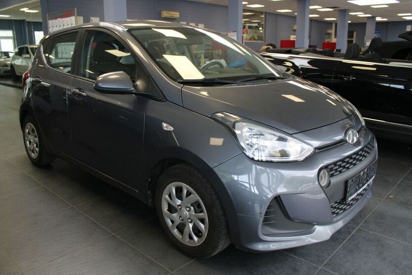 i10