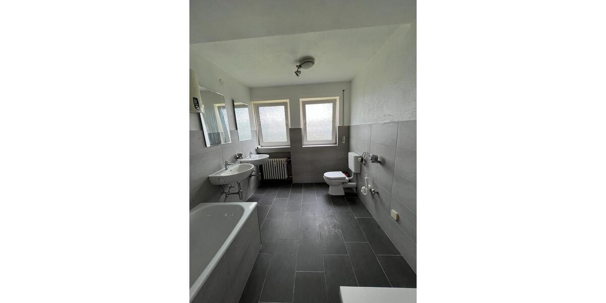 Hochparterre Troisdorf Bergheim - 3 Zimmer, 85 m&sup2;, 299.000&euro; | Angebot:25408304