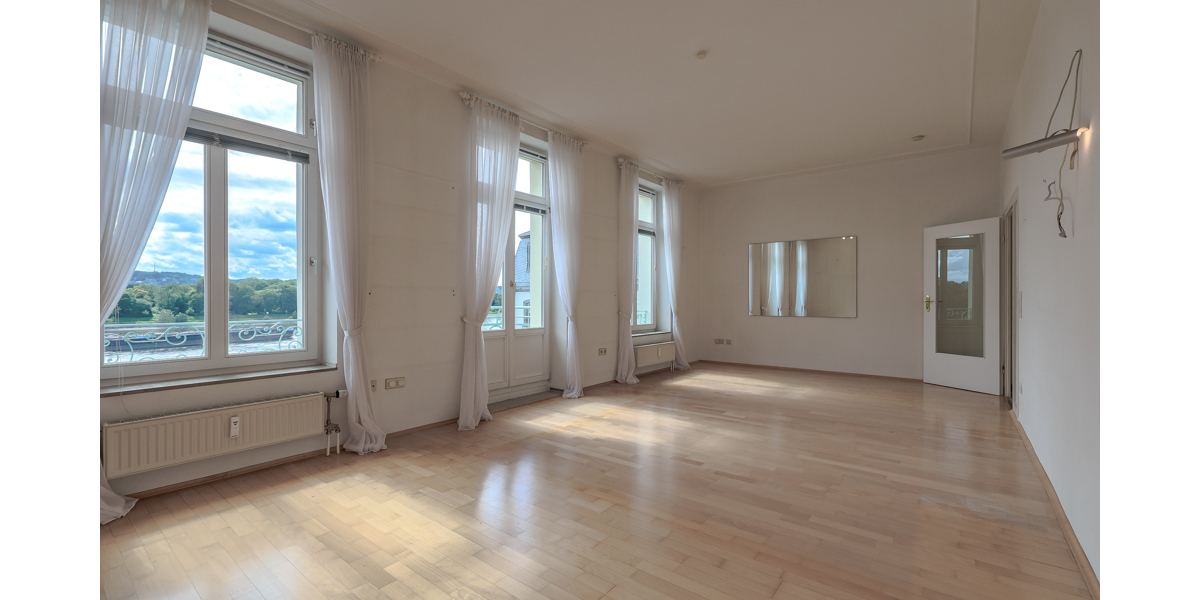 Top Eigentumswohnung mit Rheinblick, 2 Balkonen und Tiefgaragenstellplatz! - Etagenwohnung Königswinter | Angebot:27225155