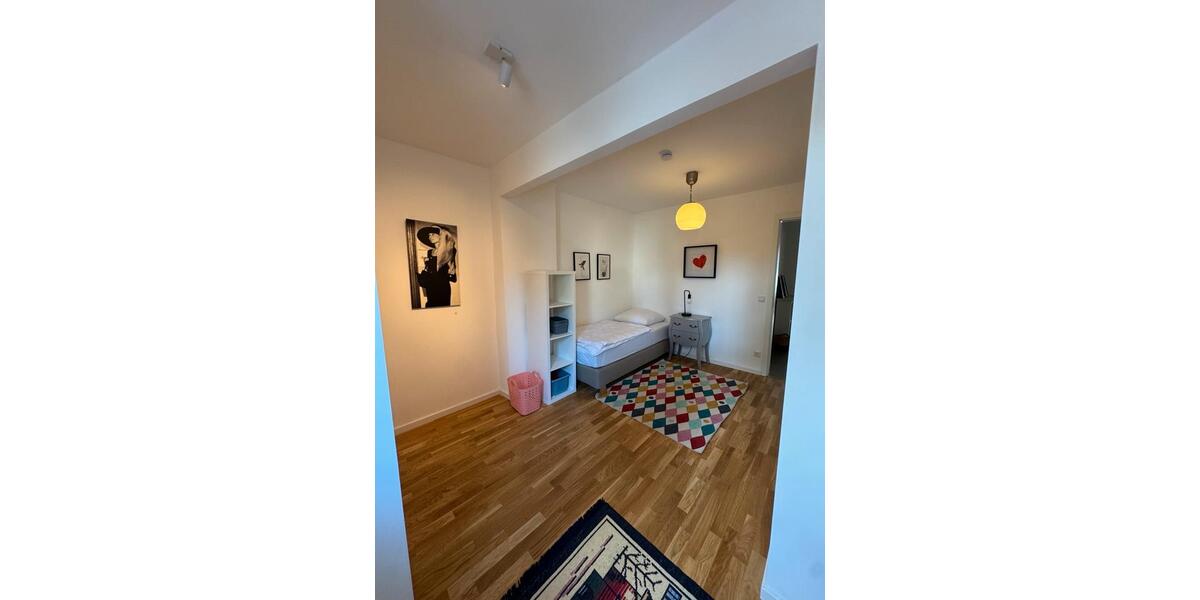 Etagenwohnung Bonn Beuel-Mitte - 4 Zimmer, 110 m&sup2;, 2.500&euro; | Angebot:26164560