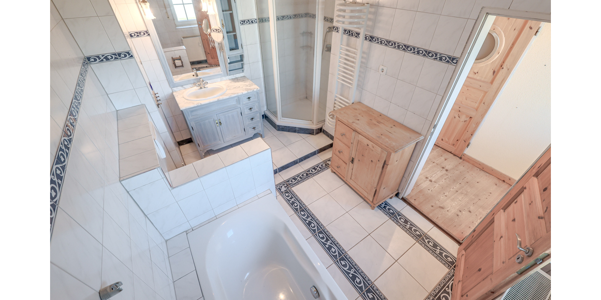 Ein- oder Zweifamilienhaus mit vielseitigen Nutzungsmöglichkeiten *provisionsfrei* - Einfamilienhaus Königswinter | Angebot:26193316